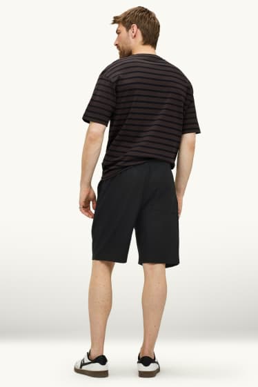 Men - Shorts - linen blend - black