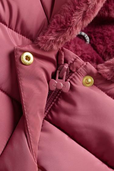 Miminka - dívky - Mašlička - prošívaná bunda pro miminka s kapucí s lemem z umělé kožešiny - šeříková