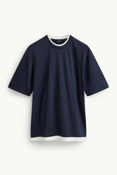 Herren - T-Shirt - Relaxed Fit - 2-in-1-Look - dunkelblau / weiß