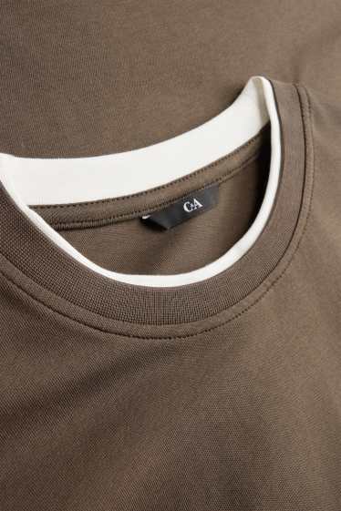 Herren - T-Shirt - Relaxed Fit - 2-in-1-Look - dunkelbraun