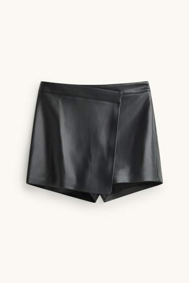 Women - Skort - faux leather - black