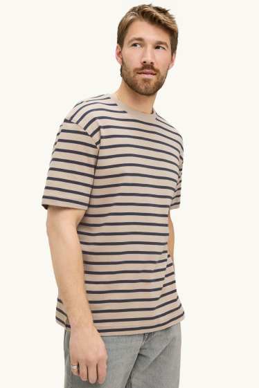 Heren - T-shirt - relaxed fit - gestreept - lichtbruin