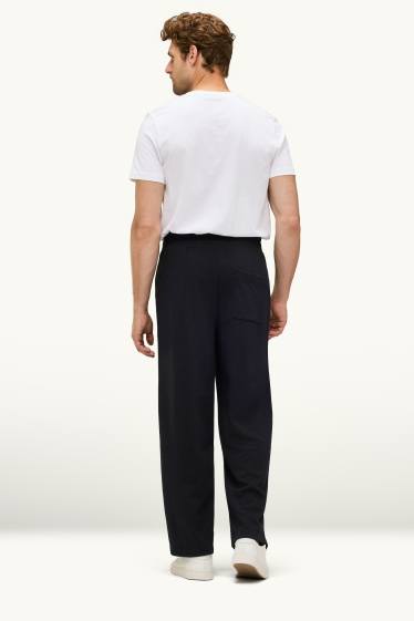 Men - Joggers - black