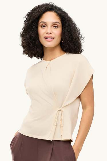 Damen - Strickpullover - kurzarm - hellbeige