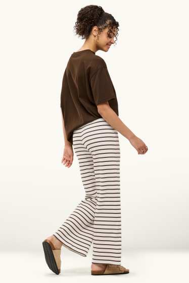 Dona - Pantalons de tela - mid waist - wide leg - de ratlles - marró / blanc trencat