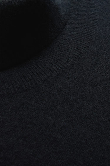 Femmes - Pull à col roulé en cachemire - noir