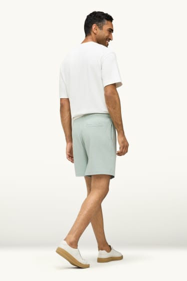 Heren - Sweatshort - met structuur - lichtgroen