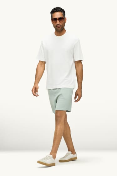Heren - Sweatshort - met structuur - lichtgroen