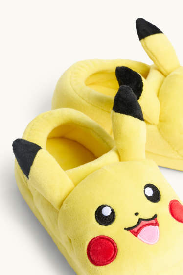 Nen - Pokémon - Pikachu - Sabatilles - groc