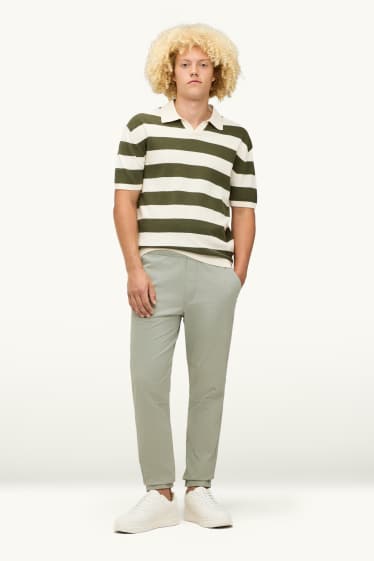 Men - Chinos - tapered fit - green