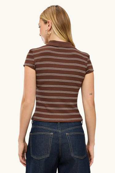 Dames - Gebreid poloshirt - slim fit - ribstof - gestreept - bruin