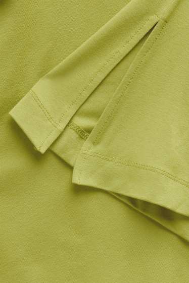 Damen - T-Shirt mit V-Ausschnitt - Relaxed Fit - hellgrün