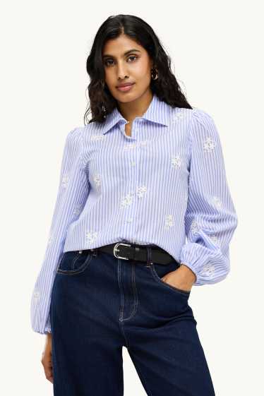 Dames - Overhemdblouse - met borduursels - gestreept - gebloemd - blauw / wit