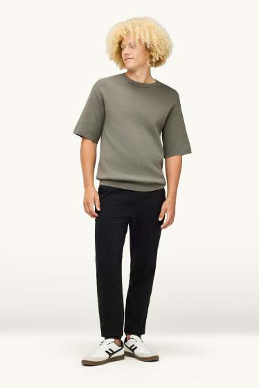 Hommes - Chino - tapered fit - noir