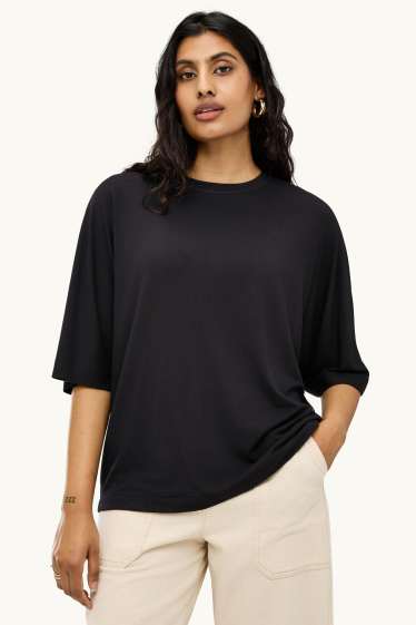 Dona - Samarreta de màniga curta - relaxed fit - negre