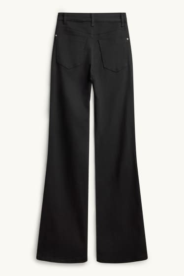 Femei - Pantaloni de stofă - talie înaltă - evazați - negru