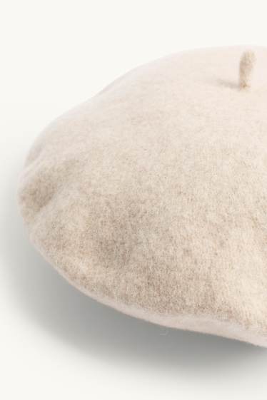 Women - Woollen beret - light beige