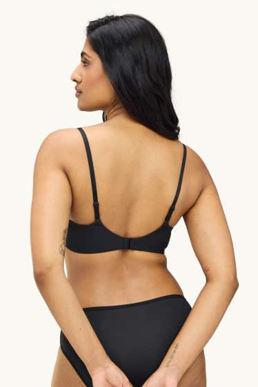 Femmes - Soutien-gorge avec armatures - FULL COVERAGE - LYCRA® - noir