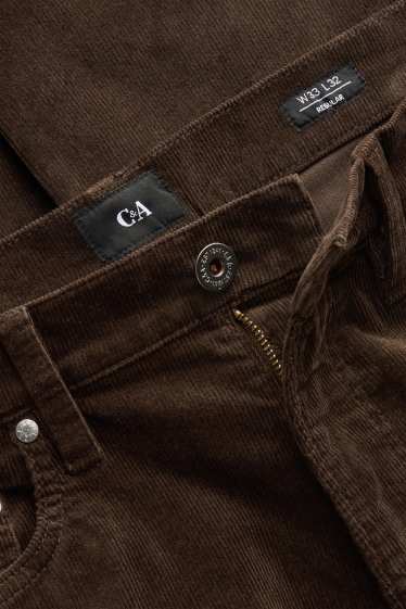 Bărbați - Pantaloni din catifea reiată - straight fit - maro închis