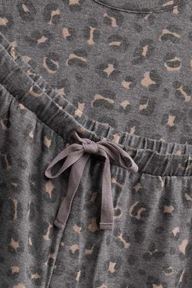 Women - Pyjamas - leopard print - gray / beige