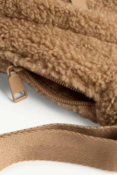 Donna - Borsa a tracolla in pelo teddy - marrone