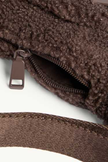 Donna - Borsa a tracolla in pelo teddy - marrone scuro