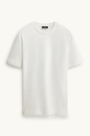 Pánské - Pletené tričko - regular fit - strukturované - bílá