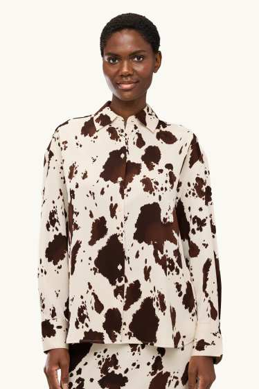 Dona - Brusa camisera - amb motiu - marró / blanc trencat
