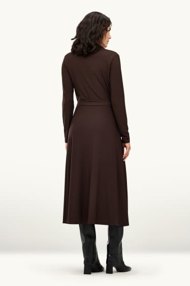 Women - Fit & flare dress with belt - dark brown