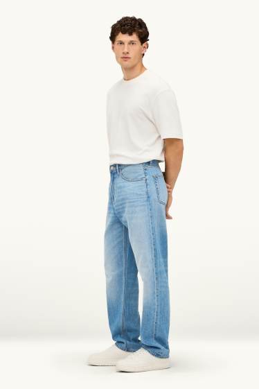 Home - Relaxed Jeans - texà blau clar