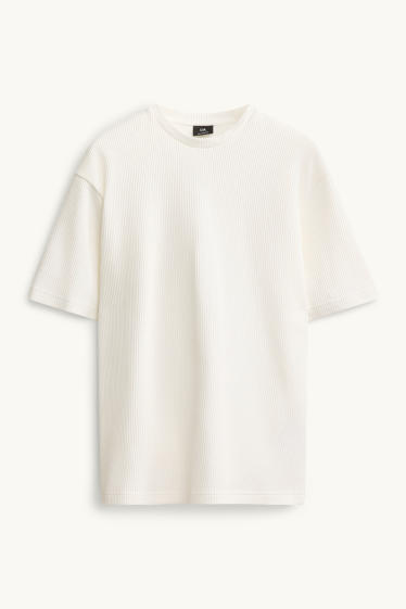 Home - Samarreta de mànigues curtes - relaxed fit - de canalé - blanc