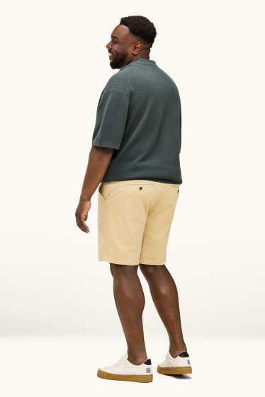 Herren - Shorts - gelb