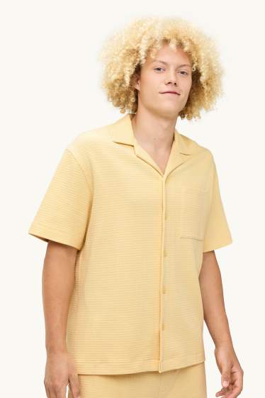 Men - Shirt - relaxed fit - lapel collar - textured - yellow