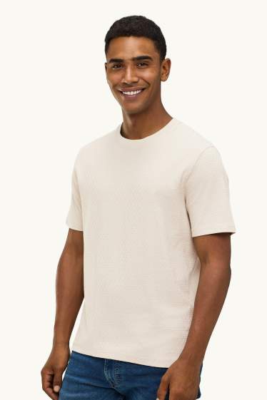 Hommes - T-shirt - regular fit - finition texturée - blanc crème
