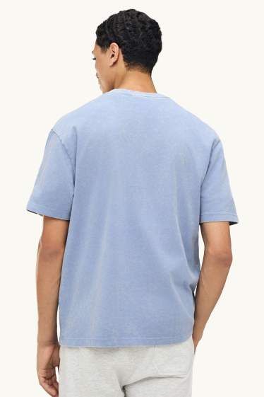 Men - T-shirt - relaxed fit - light blue