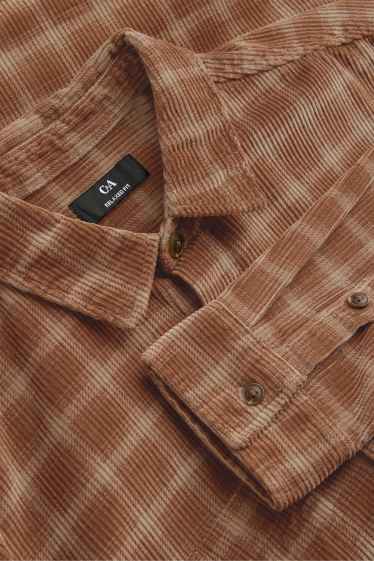Hommes - Chemise en velours côtelé - relaxed fit - col kent - à carreaux - marron / beige