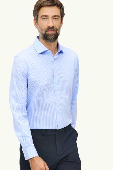 Herren - Businesshemd - Regular Fit - Kent - bügelfrei - gestreift - blau / weiß