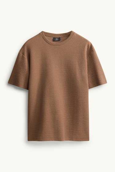 Men - T-shirt - brown