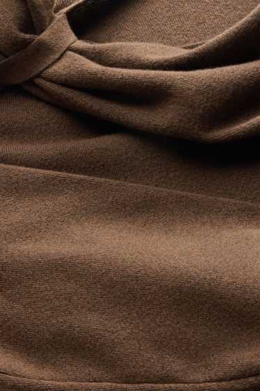 Femmes - Pull - look 2-en-1 - marron