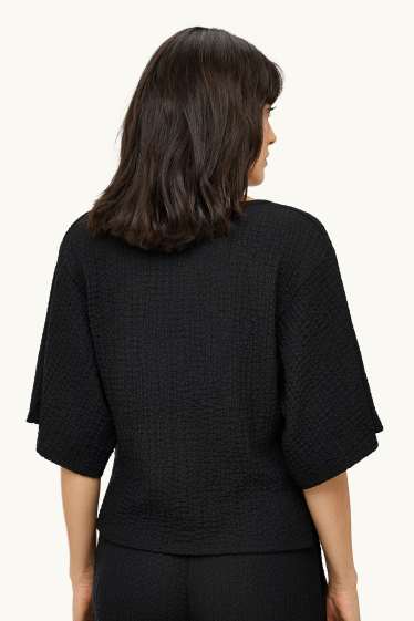Damen - T-Shirt mit V-Ausschnitt - Regular Fit - schwarz