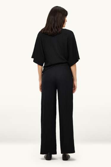 Damen - Stoffhose - Mid Waist - Straight Fit - strukturiert - schwarz