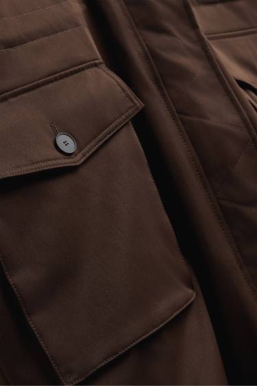 Femmes - Parka avec capuche et garniture en imitation fourrure - finition déperlante - marron foncé