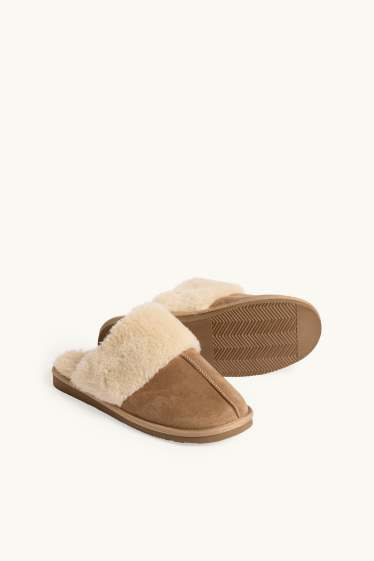 Dames - Pantoffels van imitatiebont - bruin / beige