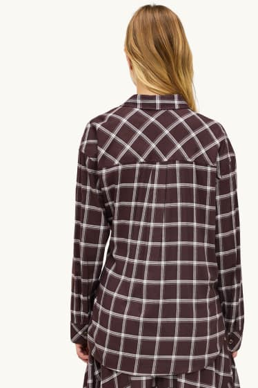 Dona - Brusa camisera - de quadres - marró