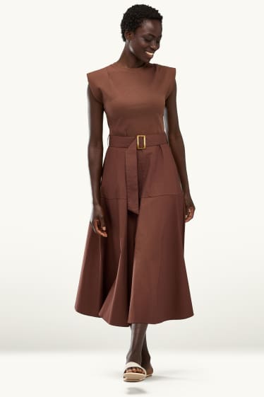 Dona - Vestit fit & flare amb cinturó - marró fosc