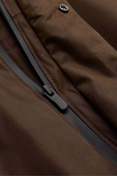 Home - Parca embuatada amb caputxa - folrada - impermeable - marró fosc