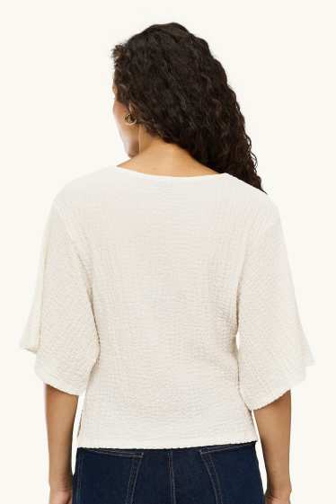 Femmes - T-shirt avec encolure en V - regular fit - blanc crème