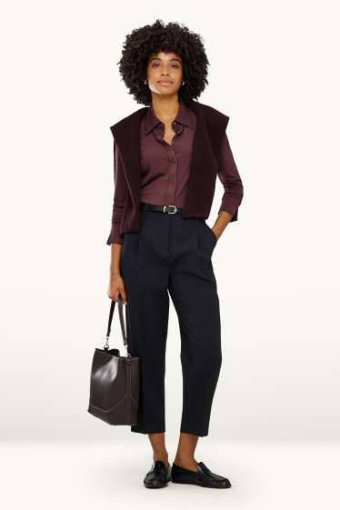 Dames - Pantalon met riem - high waist - tapered fit - zwart