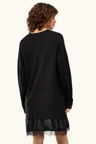 Femmes - Robe en maille - look 2-en-1 - noir