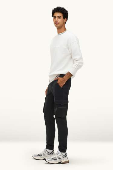 Bărbați - Pantaloni de trening cargo - negru